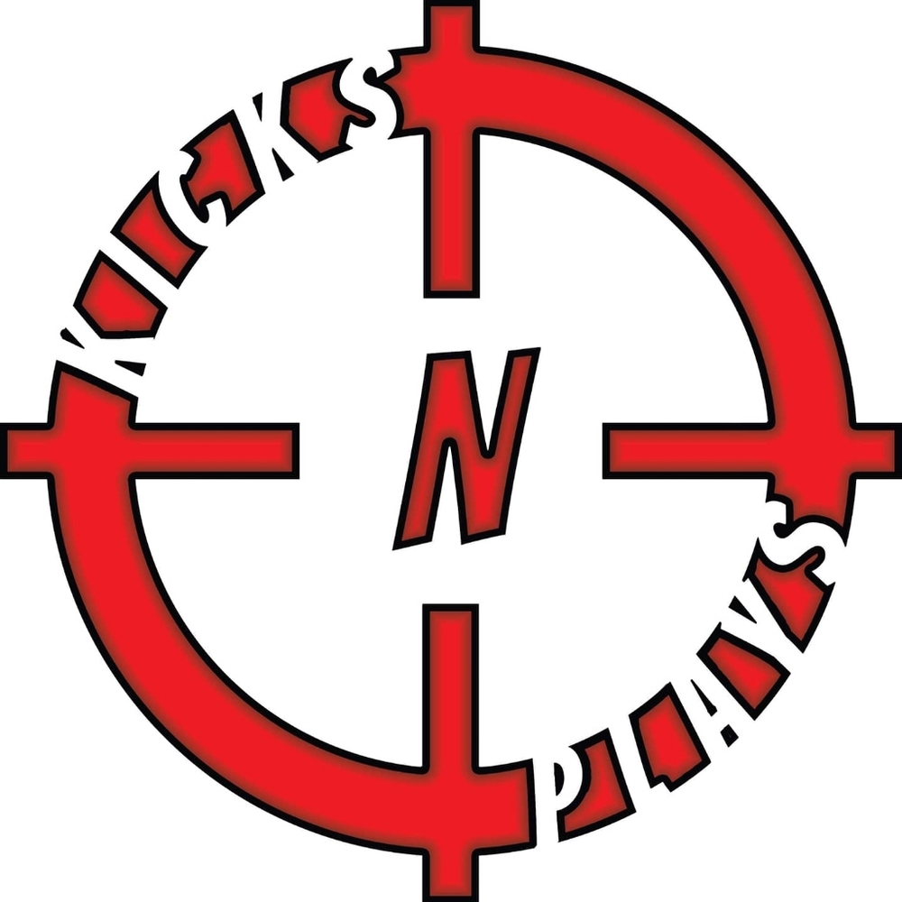 Meet your Posher, Kicks N Plays